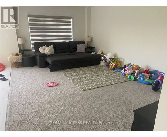 149 SAVANNAH RIDGE DRIVE 4 Beds House for Rent - Photo gallery 4