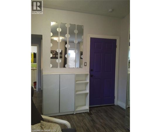 250 KING Street W Unit# Bachelor 1 Apartment, Home for Rent - Photo gallery 4