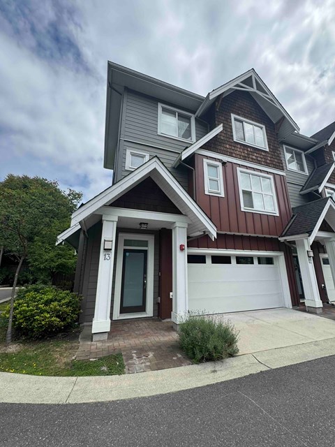 2150 Salisbury Avenue 2 Beds Apartment for Rent
