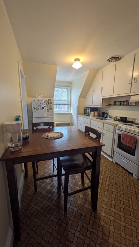 101 Longwood Ave Studio Apartment for Rent