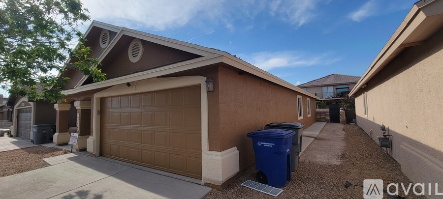 12339 Sombra Grande Drive 4 Beds Single Family Home for Rent - Photo gallery 3