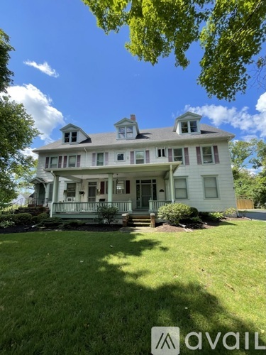 50 Maplewood Ave 1 Apartment for Rent - Photo gallery 1