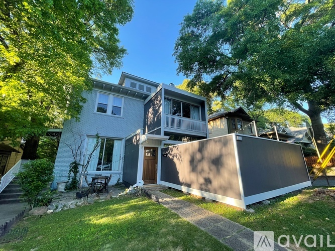 344 4th St NE 1 Apartment for Rent - Photo gallery 1