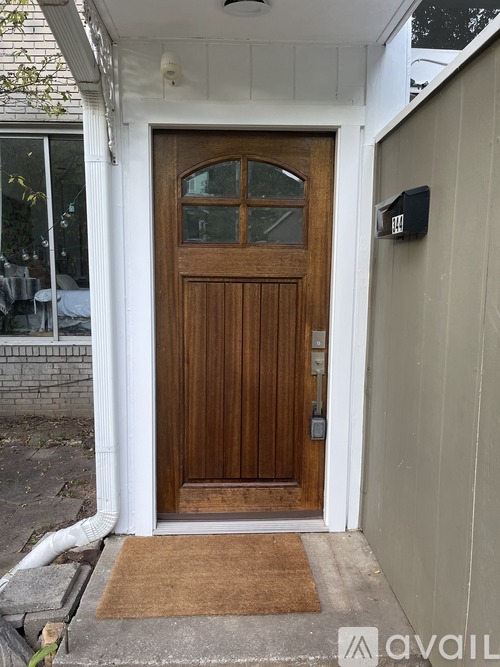 344 4th St NE 1 Apartment for Rent - Photo gallery 2