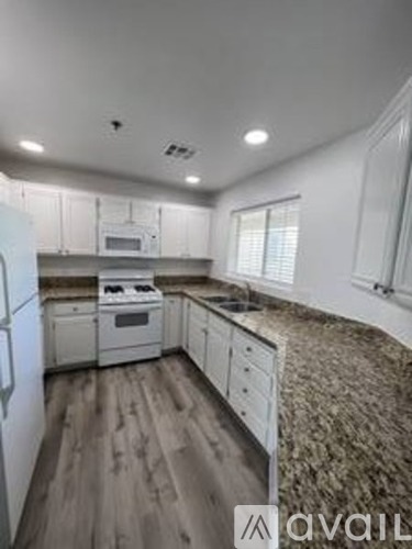 10099 Aspen Rose Street 2 Beds Condo for Rent - Photo gallery 1