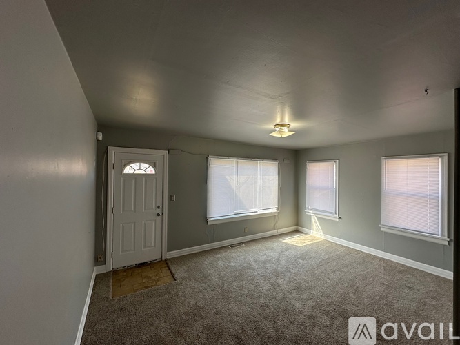 607 S Santa Fe Ave 2 Beds Single Family Home for Rent - Photo gallery 2