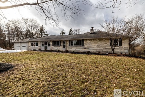 4559 Makyes Road 3 Beds Apartment for Rent