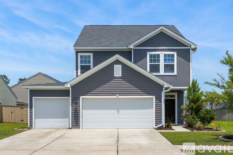 402 Carrara Drive 4 Beds Single Family Home for Rent - Photo gallery 1