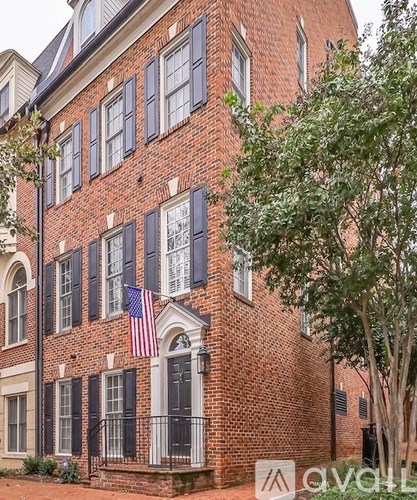 514 North Royal Street 3 Beds Apartment for Rent