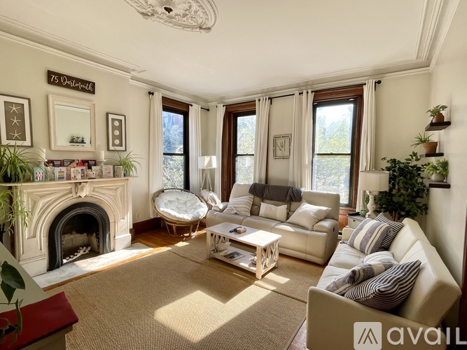 75 Dartmouth St 3 Beds Apartment for Rent - Photo gallery 1