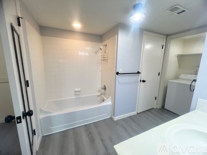 1450 South Webb Road 2 Beds Condo for Rent - Photo gallery 1