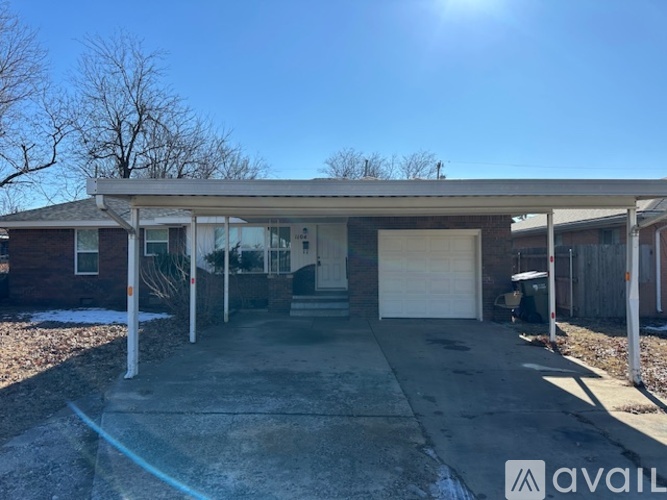 1104 W Robinson St 3 Beds Single Family Home for Rent - Photo gallery 1