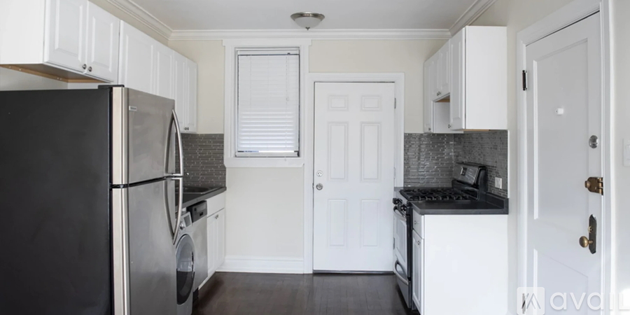 2535 N Seminary Ave Studio Apartment for Rent - Photo gallery 2