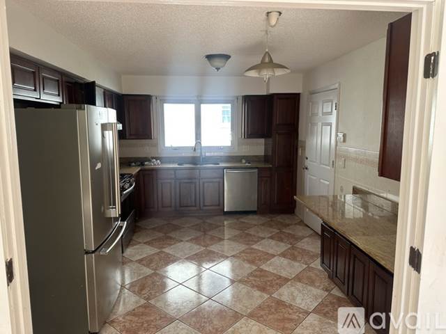 1214 Robert Street
