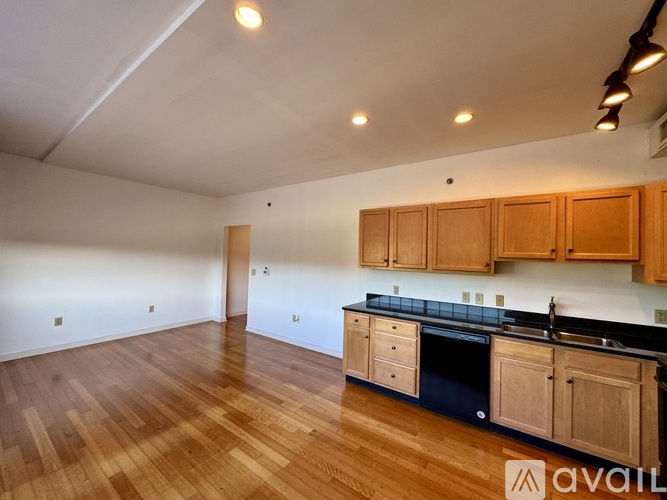 11 W 2nd St 1 Apartment for Rent - Photo gallery 5