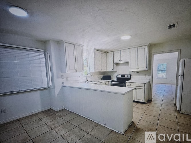1204 Seneca St 3 Beds Single Family Home for Rent - Photo gallery 1