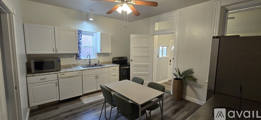4460 Norfolk Avenue 1 Single Family Home for Rent - Photo gallery 4