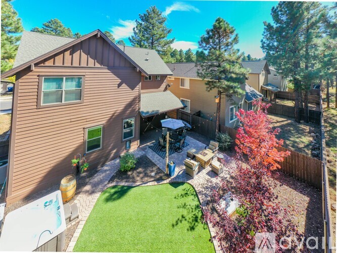2326 West Mission Timber Circle 3 Beds Single Family Home for Rent - Photo gallery 3