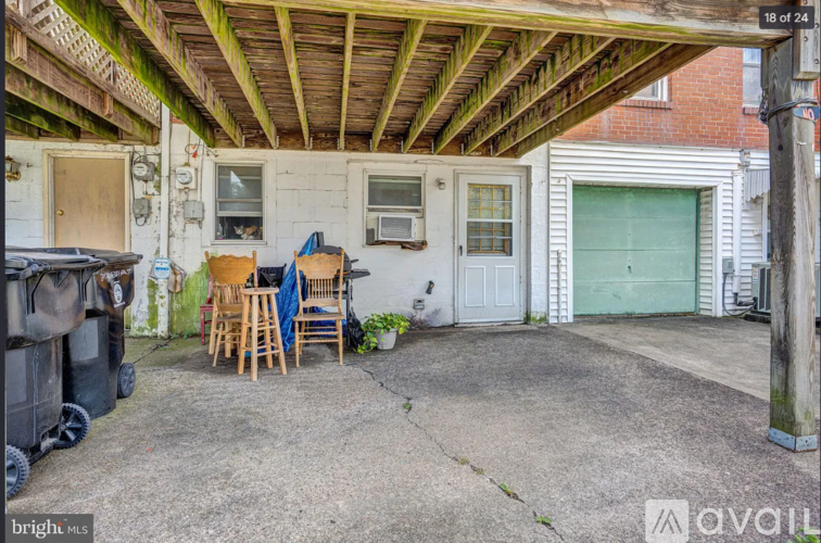 2424 Berryhill Street 1 Single Family Home for Rent - Photo gallery 2