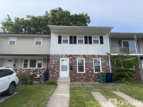 2603 Eisenhower Court 3 Beds Apartment for Rent