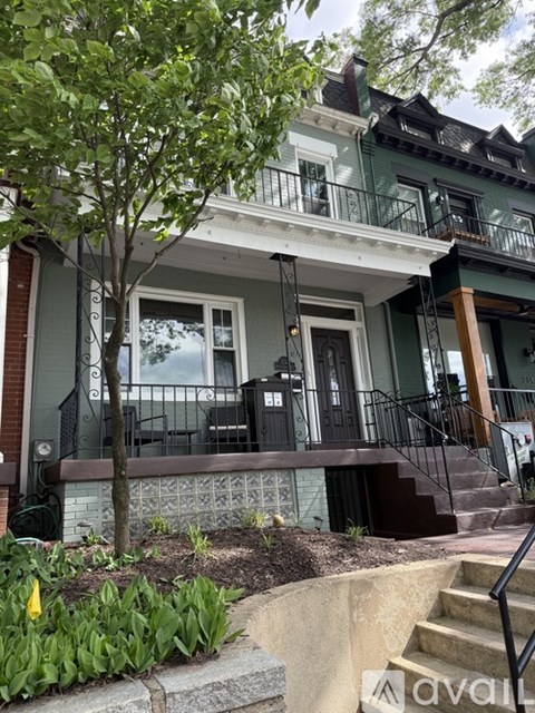 232 Rhode Island Avenue Northwest 3 Beds Apartment for Rent