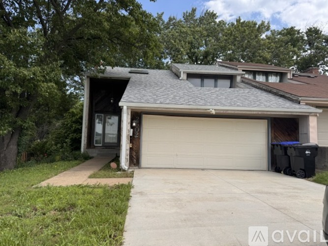 2502 SW 30th St 3 Beds Townhouse for Rent - Photo gallery 1