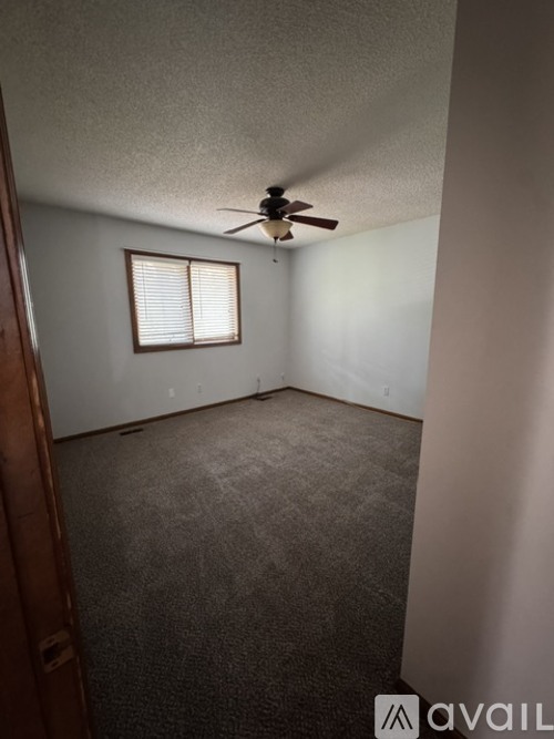 2502 SW 30th St 3 Beds Townhouse for Rent - Photo gallery 3