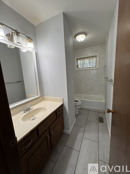 2502 SW 30th St 3 Beds Townhouse for Rent - Photo gallery 4