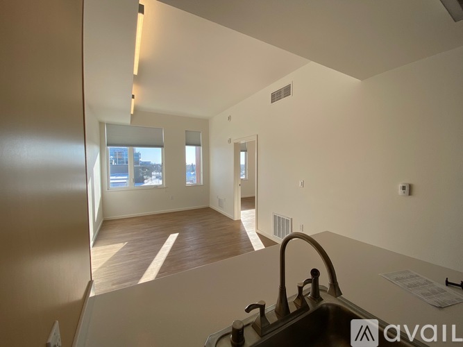925 W 7th Ave 1 Apartment for Rent - Photo gallery 5