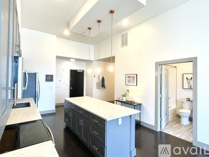 2407 8th Avenue South 1 Condo for Rent - Photo gallery 4