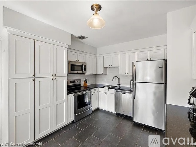 335 N Eton St 2 Beds Apartment for Rent - Photo gallery 2