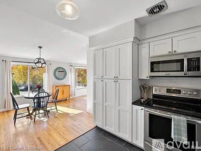 335 N Eton St 2 Beds Apartment for Rent - Photo gallery 5
