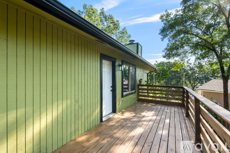 5 Random Oaks Cove 3 Beds Single Family Home for Rent - Photo gallery 3