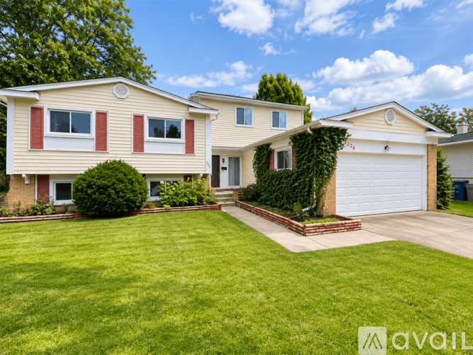 2226 Yorktown Dr 4 Beds Single Family Home for Rent - Photo gallery 1