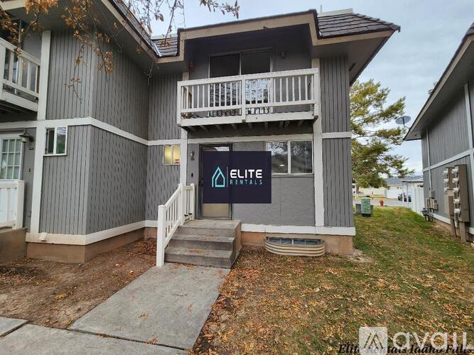 1528 Falcon Drive 3 Beds Townhouse for Rent - Photo gallery 2