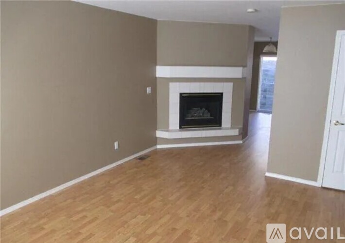 1926 Bristlecone Drive 3 Beds Townhouse for Rent - Photo gallery 1