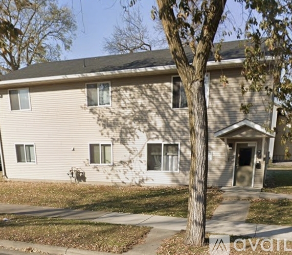 528 8th Ave S 3 Beds Single Family Home for Rent - Photo gallery 3