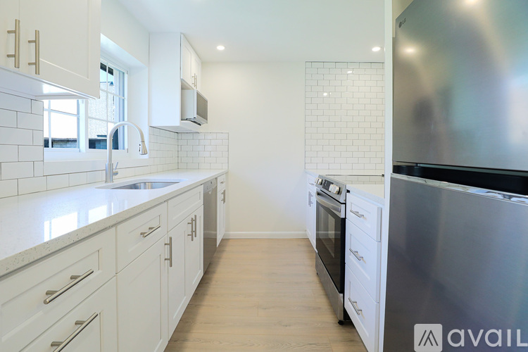 42 N Main St 1 Condo for Rent - Photo gallery 1