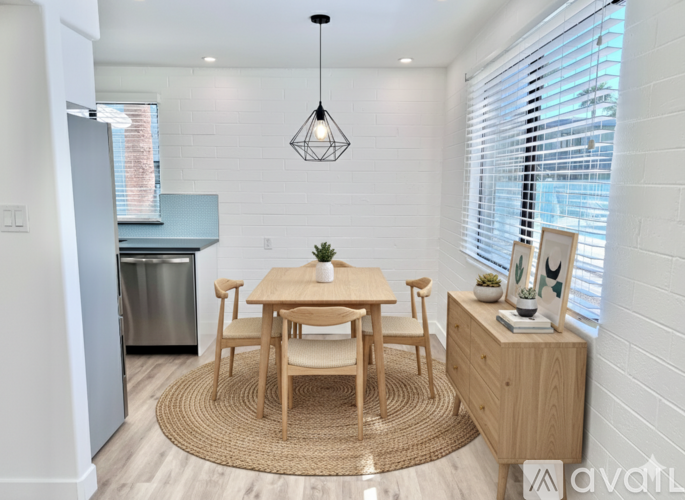 6824 E 4th St 2 Beds Apartment for Rent - Photo gallery 4