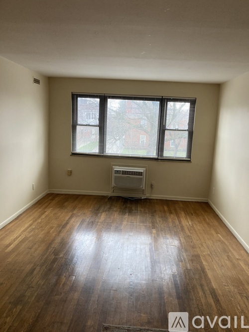17939 Lakeshore Blvd 1 Apartment for Rent - Photo gallery 3