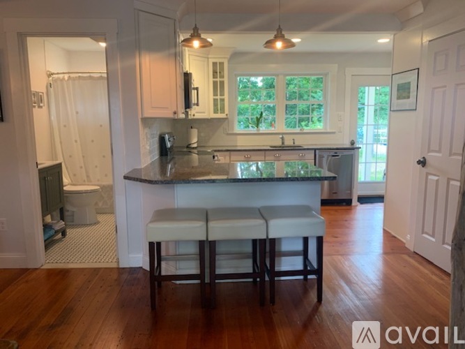 22 Common St 2 Beds Apartment for Rent - Photo gallery 2