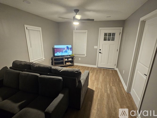 3715 Ethel Avenue 1 Single Family Home for Rent - Photo gallery 4