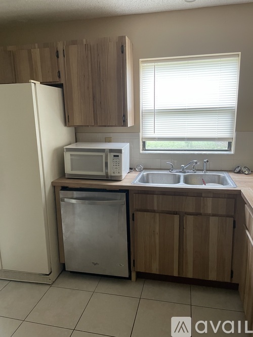 11526 SW 54th St 3 Beds Single Family Home for Rent - Photo gallery 1