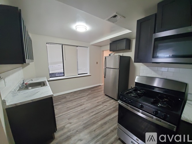 300 Main St 1 Apartment for Rent - Photo gallery 2