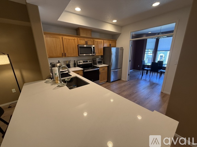 13255 Southwest Yale Place 2 Beds Townhouse for Rent - Photo gallery 5