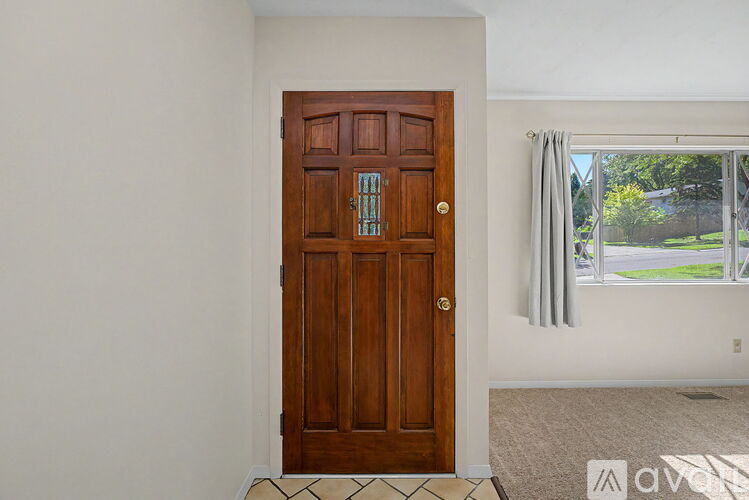 819 Gleneagle Dr 3 Beds Single Family Home for Rent - Photo gallery 5