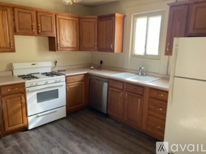 308 N Vine St 3 Beds Single Family Home for Rent - Photo gallery 5