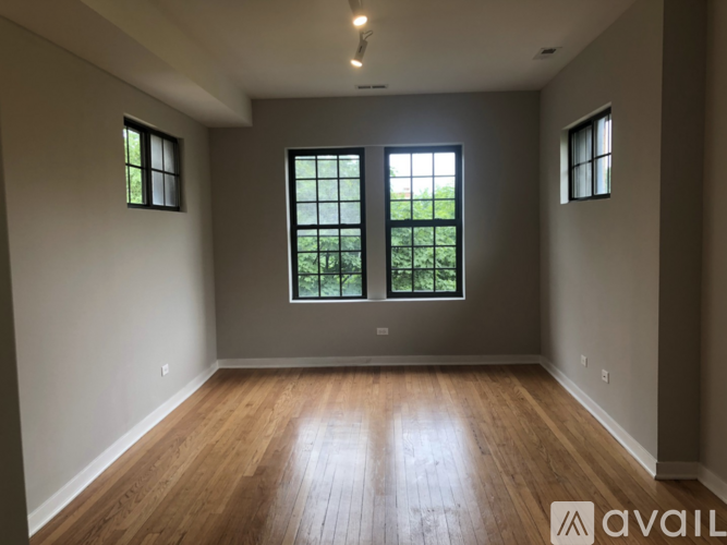 3102 W Sunnyside Ave 2 Beds Apartment for Rent - Photo gallery 2