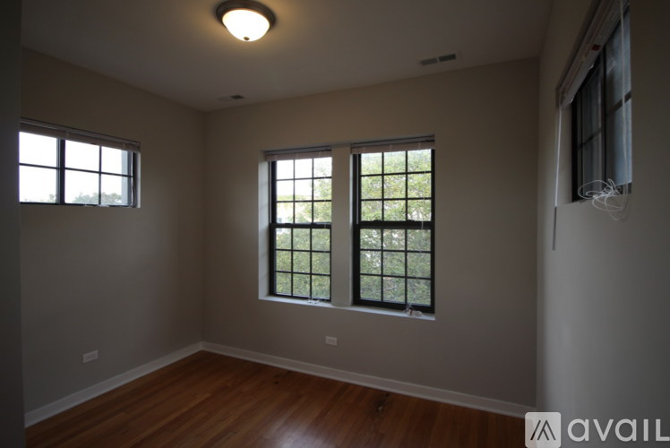 3102 W Sunnyside Ave 2 Beds Apartment for Rent - Photo gallery 3
