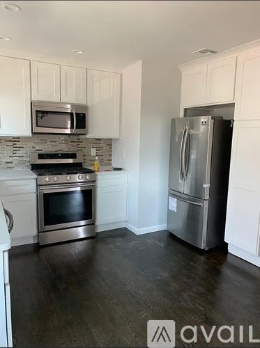 1113 Julia Street photo